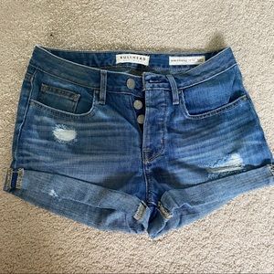 Bullhead denim girlfriend jean shorts